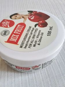 2-Set Amara &amp; Roy Moisturising Cream❤️