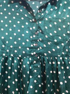 Vintage-Inspired Green Polka Dot Shirt Dress