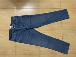 Wrangler Straight Fit Jeans