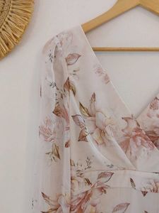 Forever New Flowy Floral Ruffle Dress