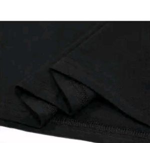 Stylish Black &#39;Trust No One&#39; Oversized T-Shirt