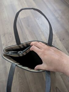 Burberry Plaid authentic hand bag