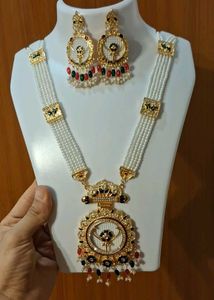NECKLACE SET