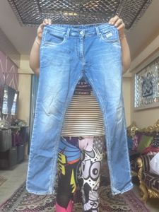 Emporio Armani Original Women’s Blue Denim Jean’s