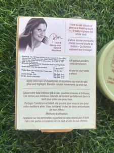 Pixi Hello Kitty Glow Powder