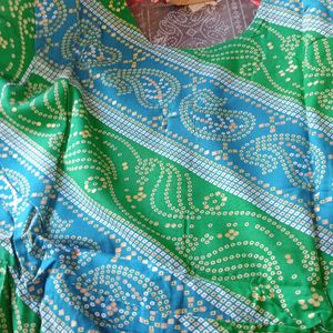 (New)Green &amp; Blue Printed Kurta