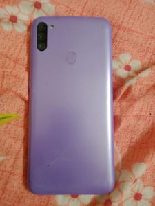 Samsung Galaxy M11