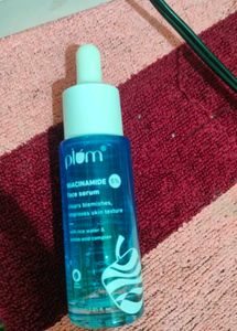 Plum 5% Niacinamide Face Serum