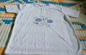 Seashell Graphic Tee