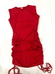 Red bodycon dress