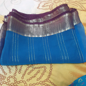 light weight sarre   without  blouse  but extra  one blouse piece   available