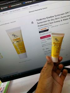 Fix Derma Shadow SPF 50++ Gel