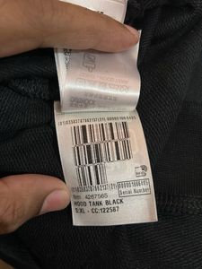 Black Sleeveless Hoodie