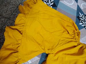 Mustard Top - Trendy &amp; Stylish