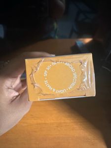 Vitamin C Pure Glow Milk Sunscreen