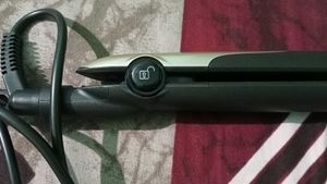 Hair Straightener