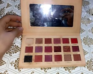 Pack Of 2 Matte Eyeshadow