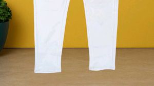 E@34 Size-32 (Sale) Latest Ladies high waist Jeans