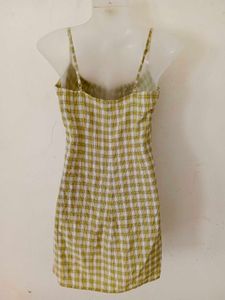 CUTE CHECKED DRESS