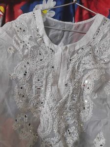 White Embroidered Kurta