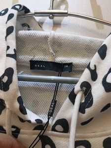 loose Crop top hoodie / sweatshirt