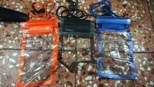 Mobile Rain Pouch
