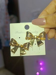 Bow Earrings 🎀
