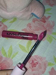 NYX LIP LINGERIE XXL