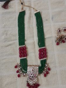 Green &amp; Red Kundan Jewelry Set