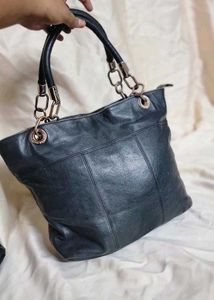 🇺🇸 Tommy Hilfiger Imported Leather Bag