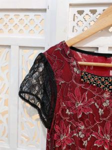 Elegant Black &amp; Red Floral Laced Dress A