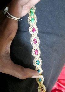 Beeds Lace