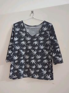 Top And Pyjama Set