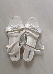 Cute White Bow Sandals
