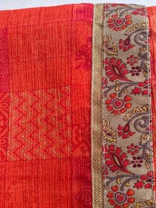Read Flowers Printed Saree