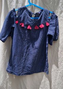 Cute Tassel Cold Shoulder Top