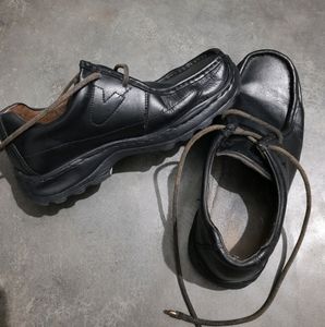 Used Woodland Shoe