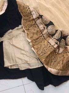 Elegant Ethnic anarkali kurta set