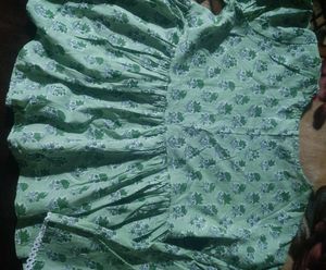 Floral Print V-Neck Top