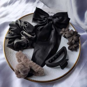 Black Hair Accessories Hamper