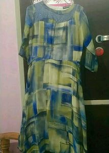 "Cute and Comfortable Girls Dress – Great Conditio