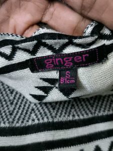 Set Of 2 Shrugs