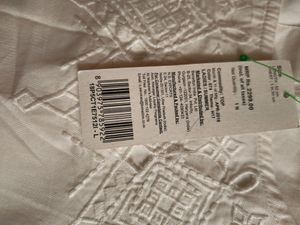 BRAND NEW UCB Solid white Women Top