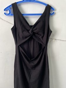 Black Round Neck Dress
