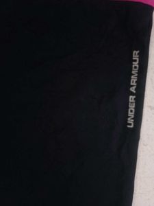 Under Armour Capri Pants