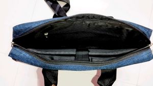 Laptop Messenger Bag