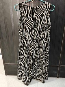 VanHeusen midi dress