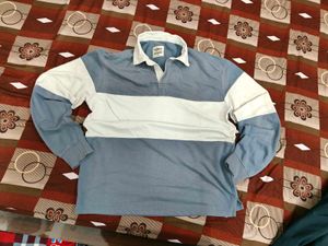 Old Trackpant and Tshirt