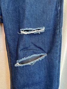 Ripped Skinny Jeans