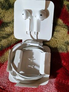 IPHONE ORIGINAL EARPHONES